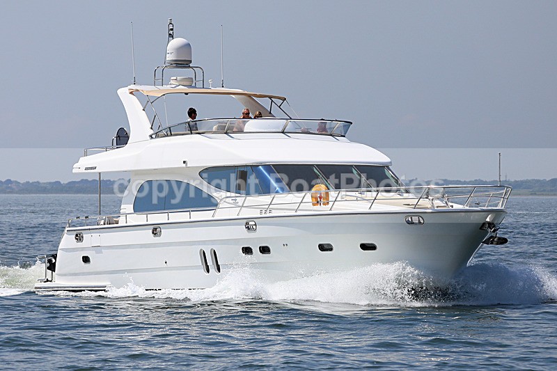 180528 AETHENA - HORIZON 1Y3A3383 - Flybridge Cruisers