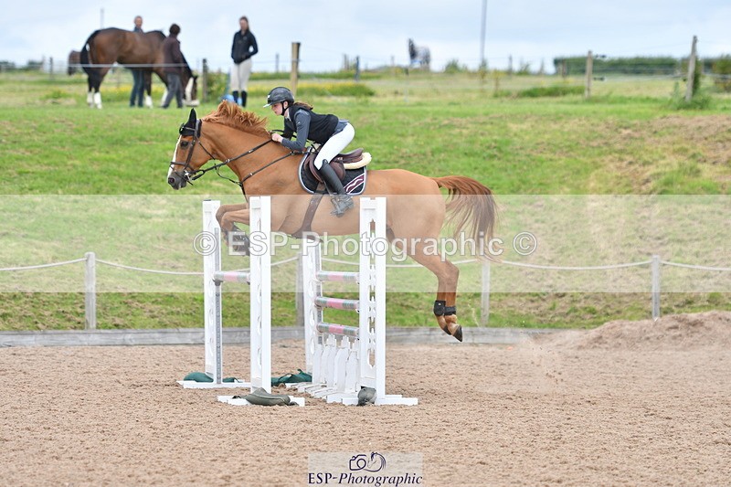 240609A-144107-06275 - Cls 19 Snr Foxhunter and 1.20m Open