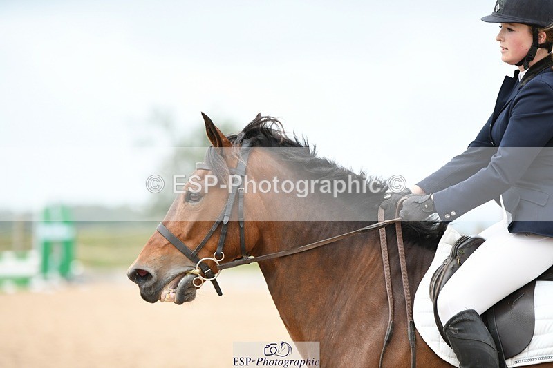 250807-111332-00520 - 90cm Round 1