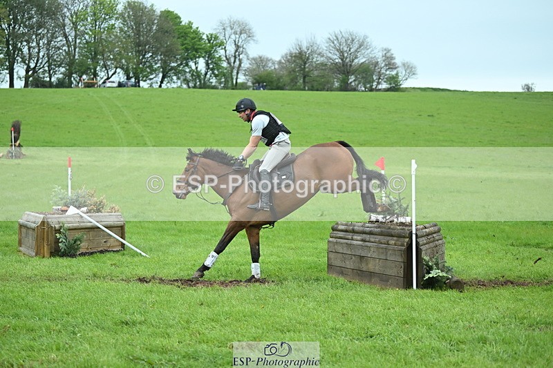250419-124421-10676 - 470-Simon.Wooding-CURRAGHGRAIGUE.WILFRED