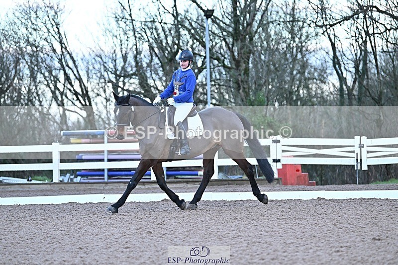 241214-085243-00821 - 143-Tila.Da.Costa-Leomiro