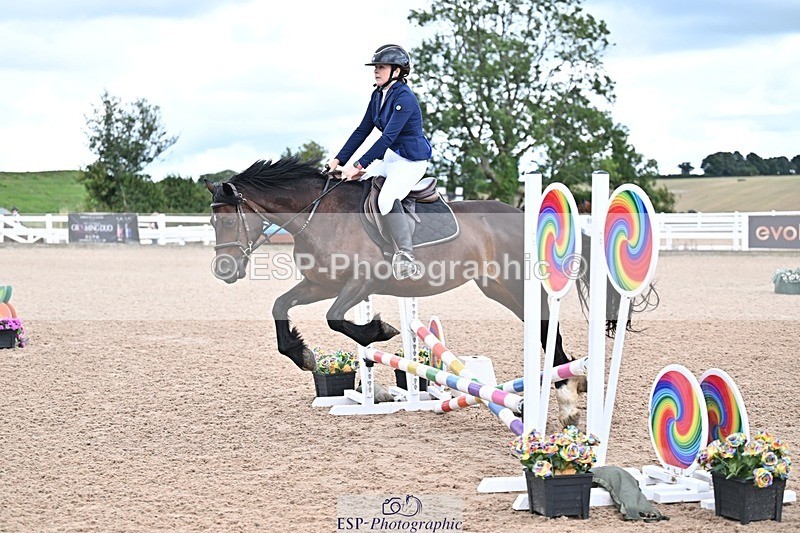 250729-145900-00051 - Clear Round and 60cm