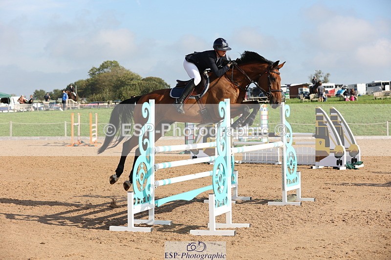 230915A-100820-01440 - Cls 1 Snr Newcomers