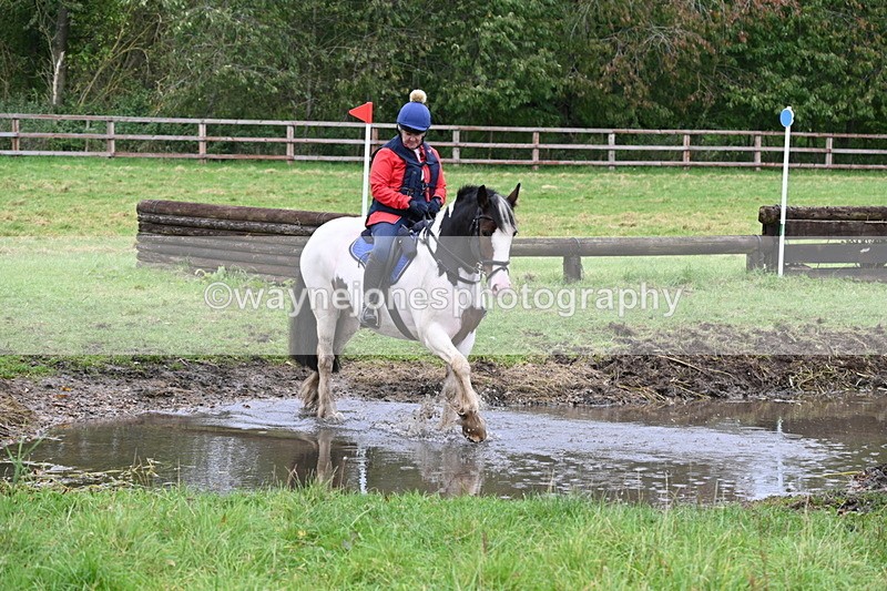 WJ6_6279 - Time at Photographer 12:41 to 13:05