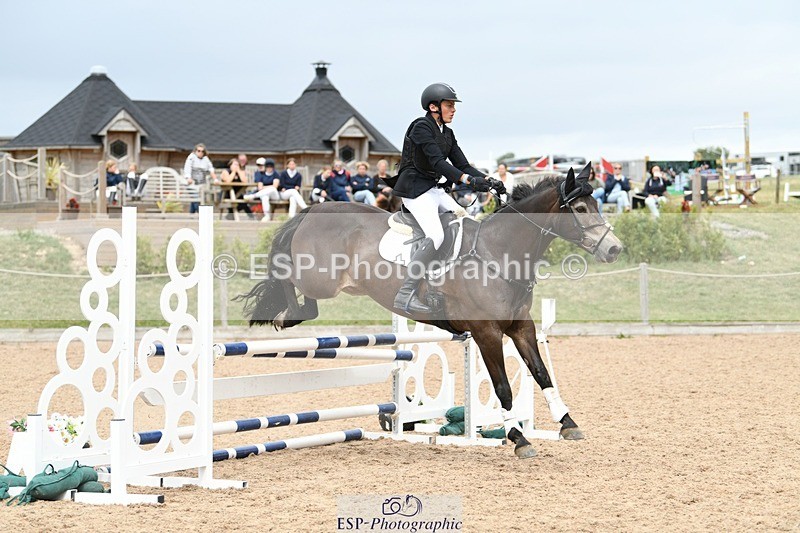 250807-135656-01446 - 90cm Round 2