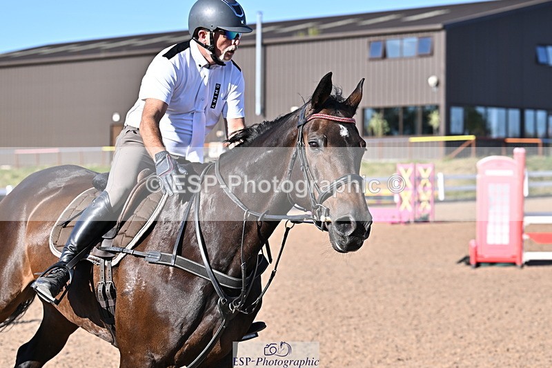 250708A-183205-00561 - 90cm Classes