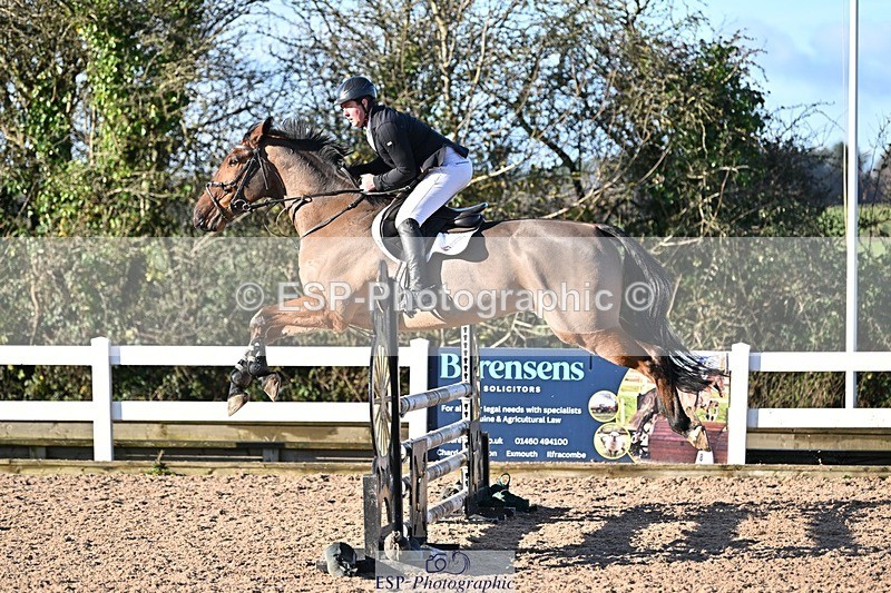 241120X-103918-00149 - Cls 02A&B Snr Disc & 100 Open