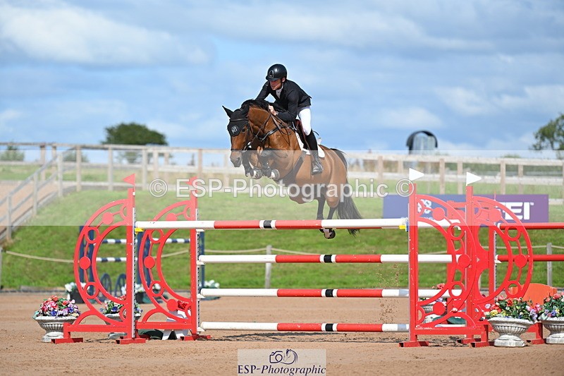 230721A-164353-07802 - Cls 10, 2 Star Big 1.45m Break to End