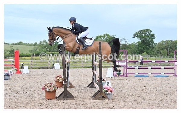 BPP_1182 - CLASS 6 FRI Senior Foxhunter/ 1.20m Open