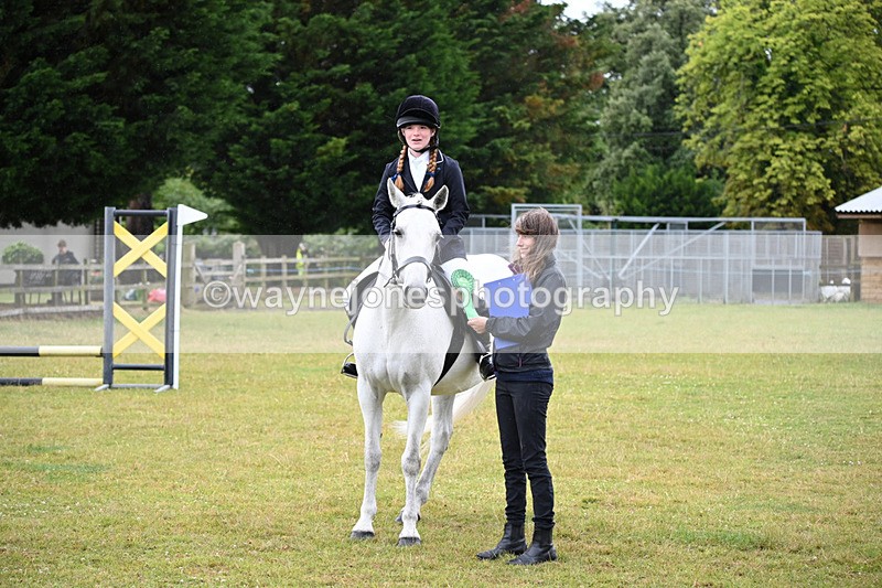 WJ6_8615 - Class 9 Tack & Turned out