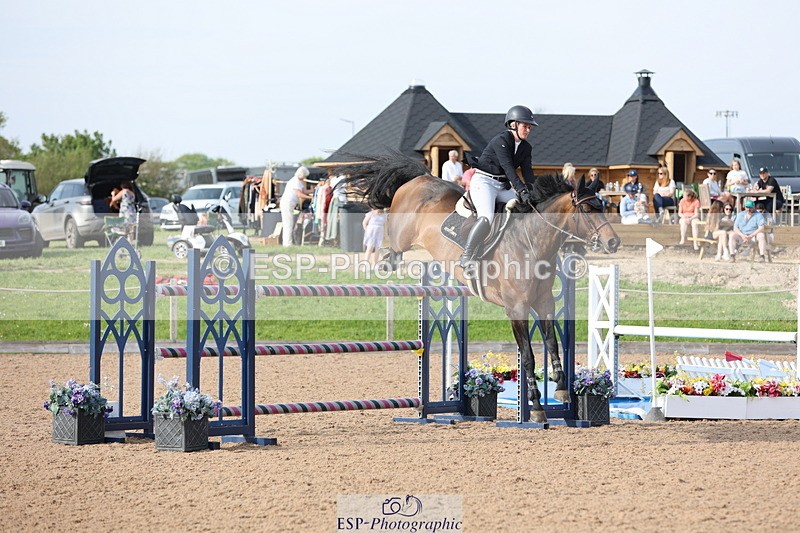 240511A-172429-15352 - Cls 38 National 1.40m Open