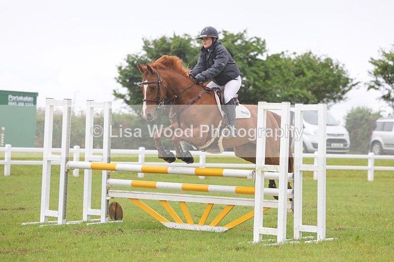 3E7A6350 - Class 7: Senior 90cm