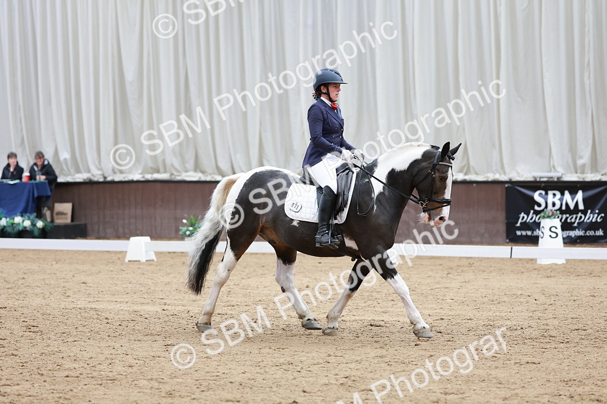 SBM_009829 - Class 6b - Novice 6 - 12.40-13.43