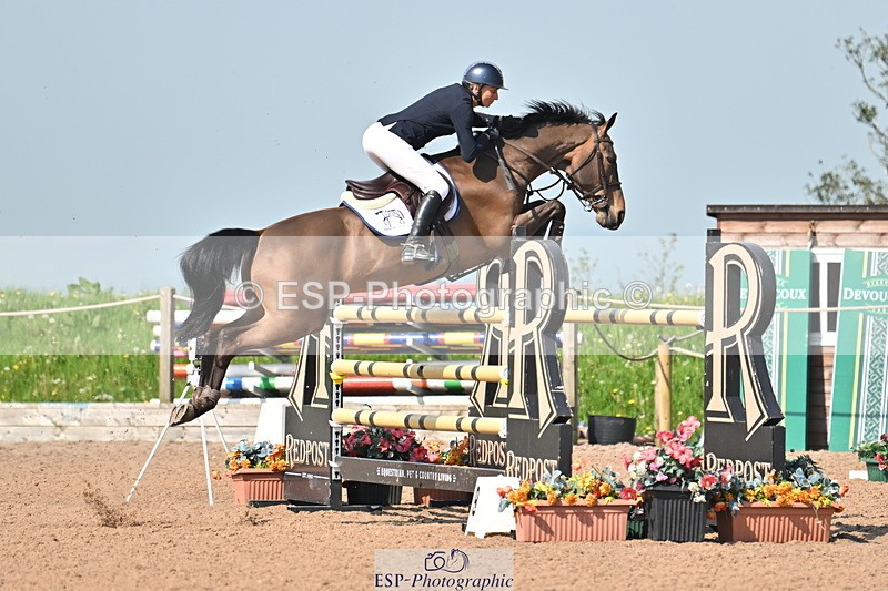 240512A-100437-17128 - Cls 48 National 1.30m Open