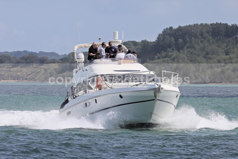 170731 OSPREY VENTURER - CRANCHI 1Y3A8197_Ed - Flybridge Cruisers