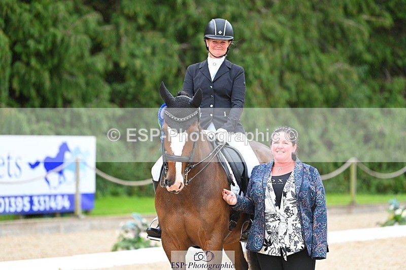 230813-163410-08374 - Elem Bronze Presentations