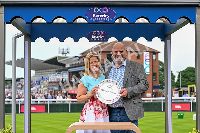 160626-Race 1-Waasil-3277 - Race 1 18.30pm Napoleons Casino Hull Dine In Style From £35 EBF Novice Stakes