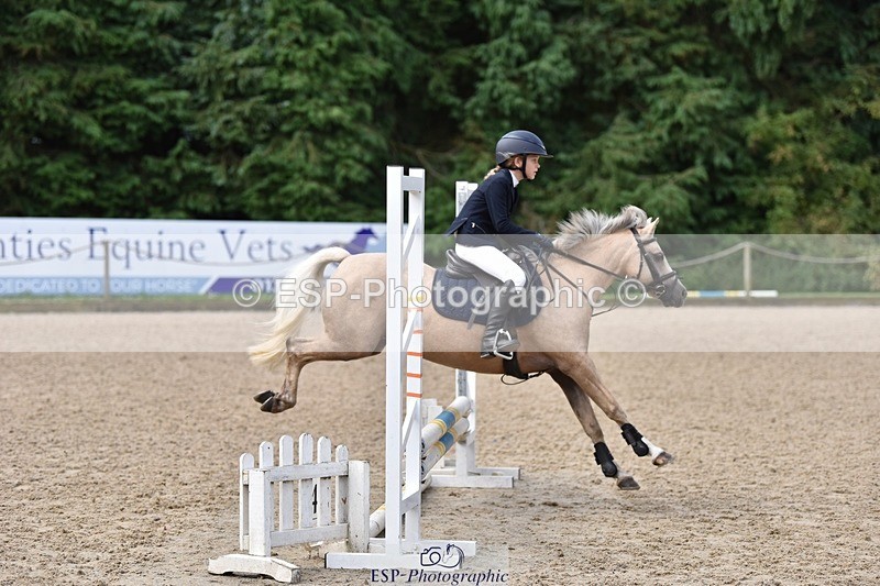 240802-094546-00661 - 60cm Round 1