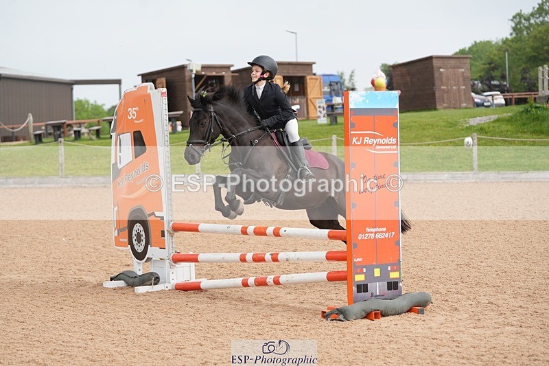 260523-100356-00021 - Cls 1 Pony Intro 70cm