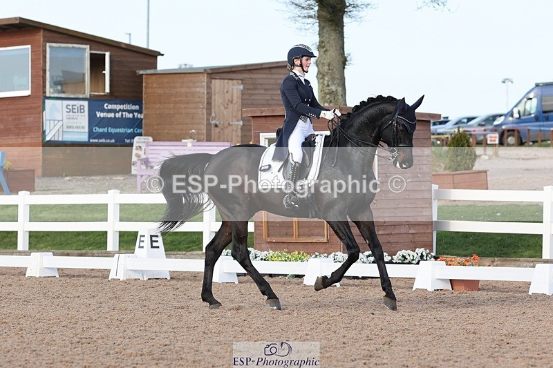 250404-174611-08114 - 069-India.Hamilton-Burnet-Kissingdale