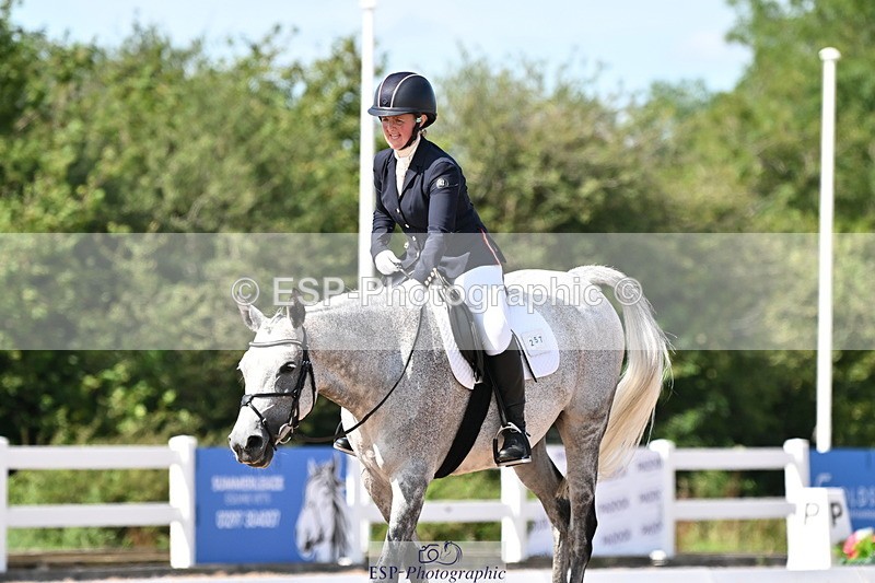 240816A-144144-05476 - 257-Looby.Marsden-RAINBOW.DREAM