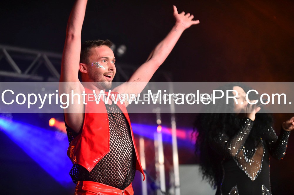 SH4_6787 - The Cher Experience