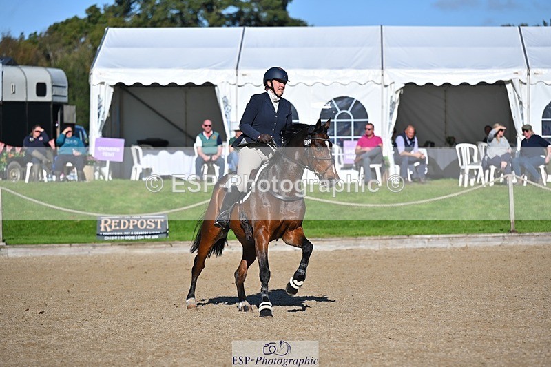 241027-115423-17038 - 402-Ella.Matravers-BALLYMITTY.MAC