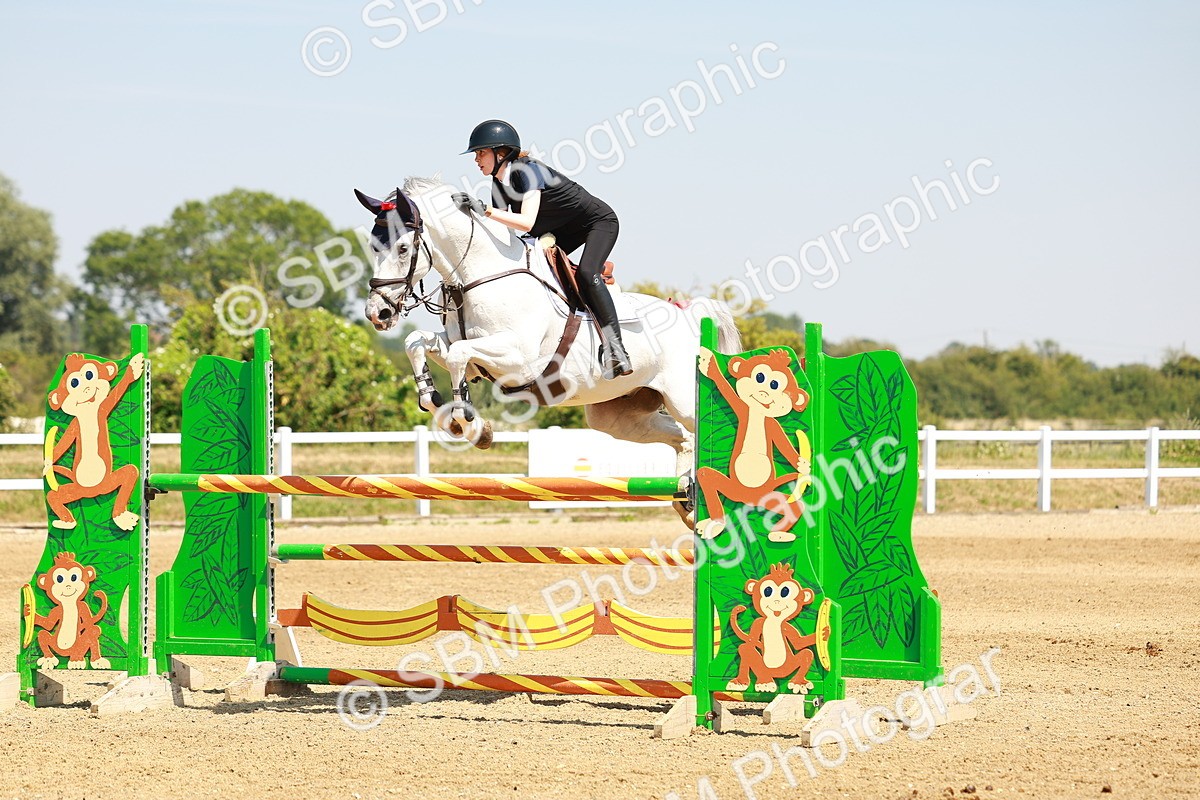 SBM_001902 - Class 5 - Senior Foxhunter - 1.20m