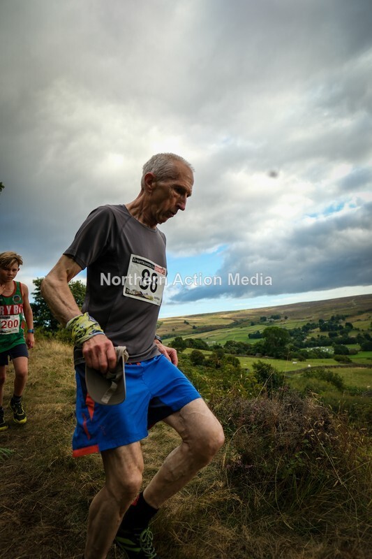 DSCF5484 - Reeth Fell race seniors