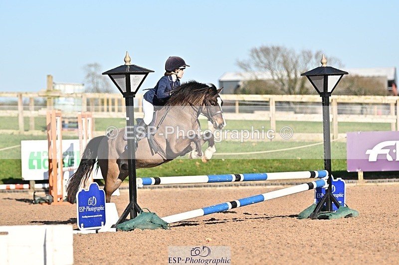 250401-172229-00387 - 70cm classes