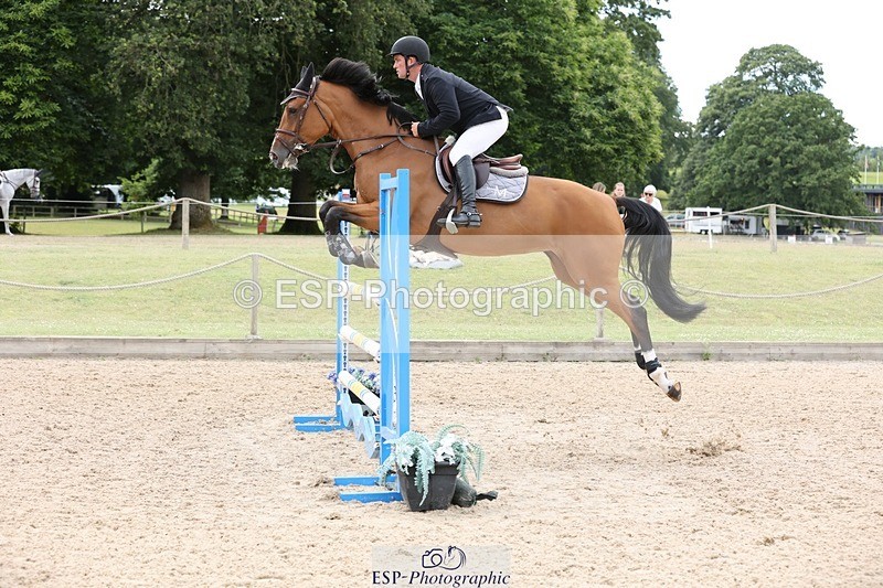 240711-160042-29233 - Cls 124 Foxhunter