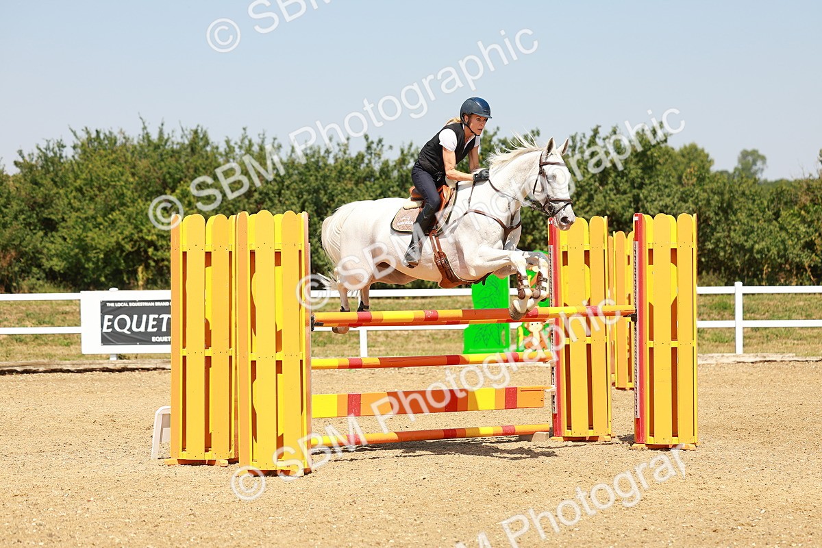 SBM_002002 - Class 5 - Senior Foxhunter - 1.20m