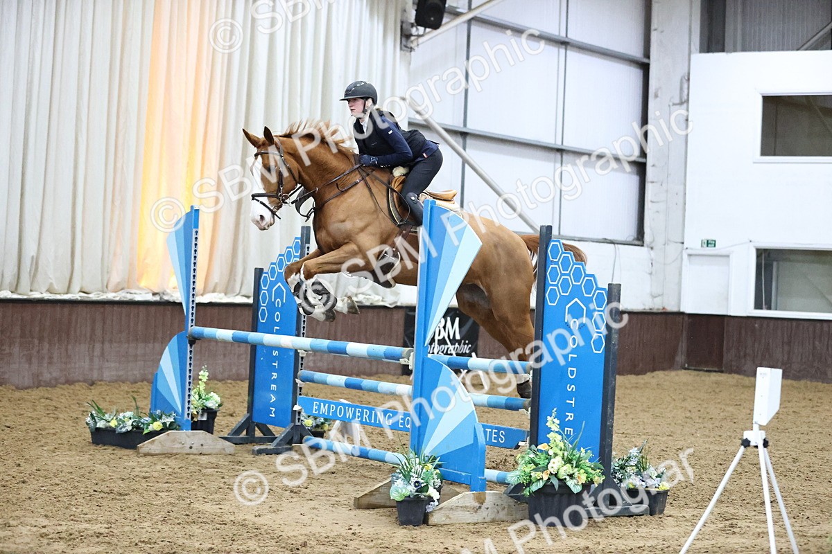 SBM_005670 - Class 17 - Senior Newcomers 1.10m