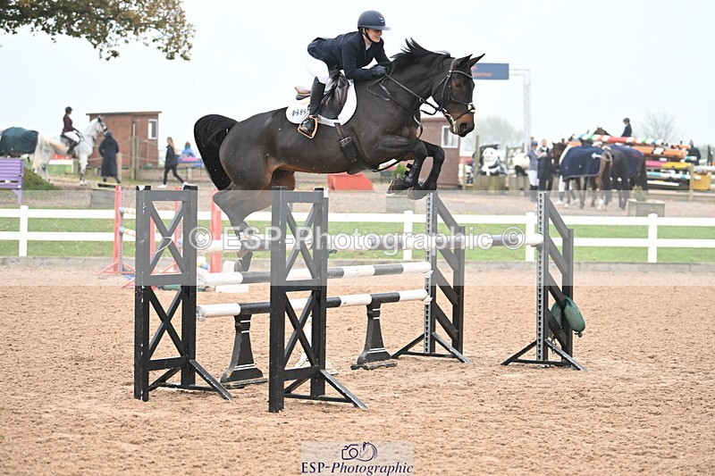 241102A-121740-04516 - SAT Cls 15 Foxhunter and 1.20m Open