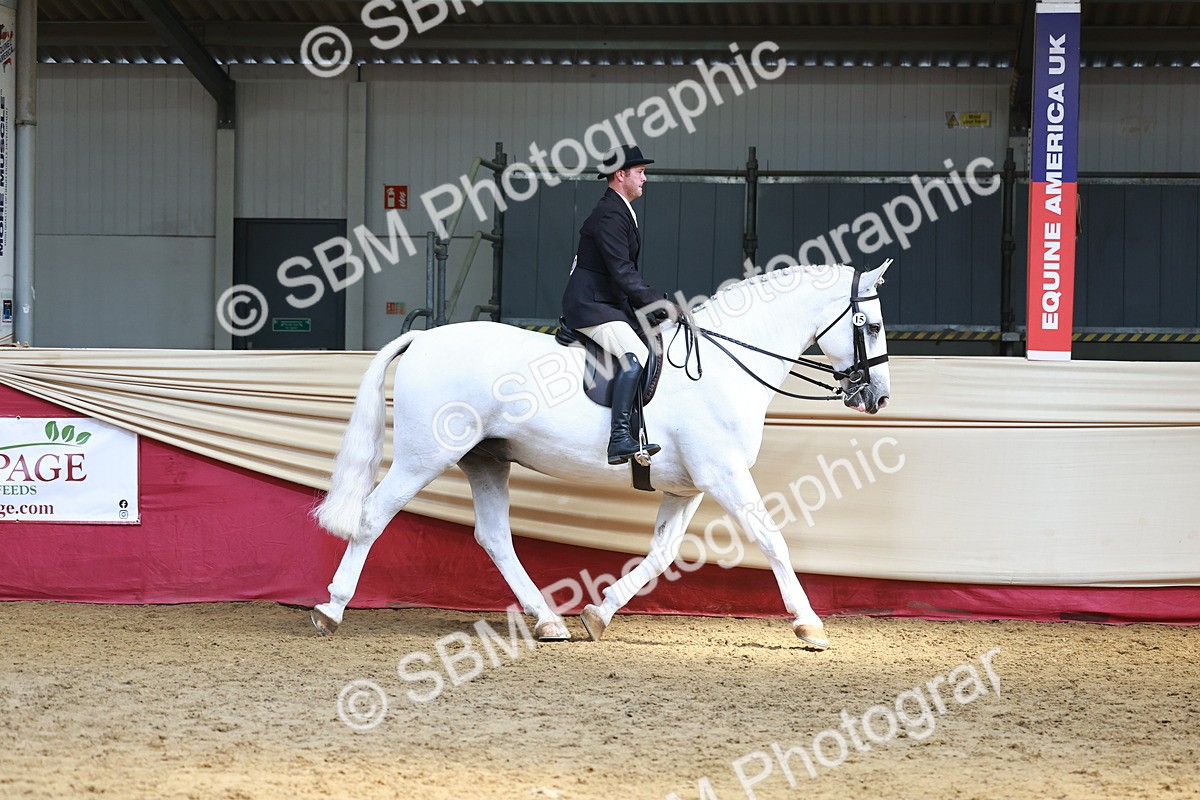 SBM_23307 - class 906 - Supreme Final - Ridden Pre Vet