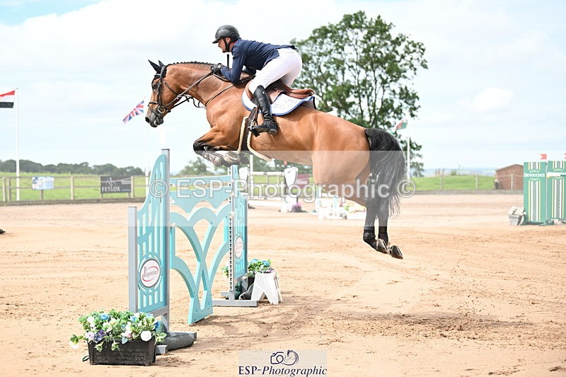 240721A-112152-17600 - Cls 8, 3 Star Big Tour LR 1.55m Grand Prix