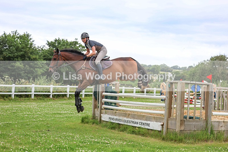 3E7A3766 - Class 6: Hawkins Motors Senior 1.00m Derby