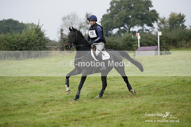  WWHT 171021 1006 - Open Novice (0.80m)  17/10/21