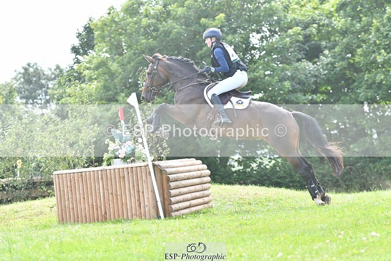 240803-150040-08112 - 231-Abi_Stuart-DUKES_VISION