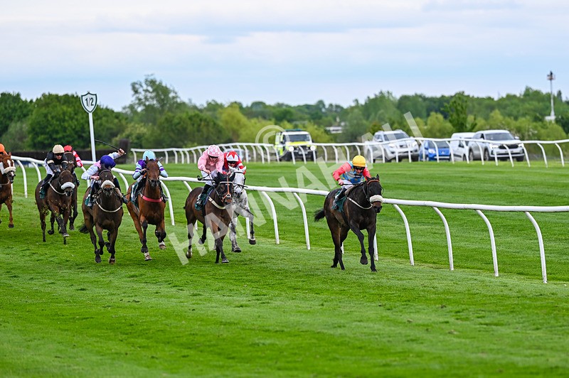 210526-Race 6-Filey Beach-4843 - Race 6 16.50pm Bet At racingtv.com Handicap