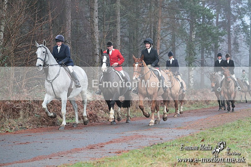 HUPY 261224 389 - Pytchley with Woodland Hunt Boxing Day Meet 26th December 2024