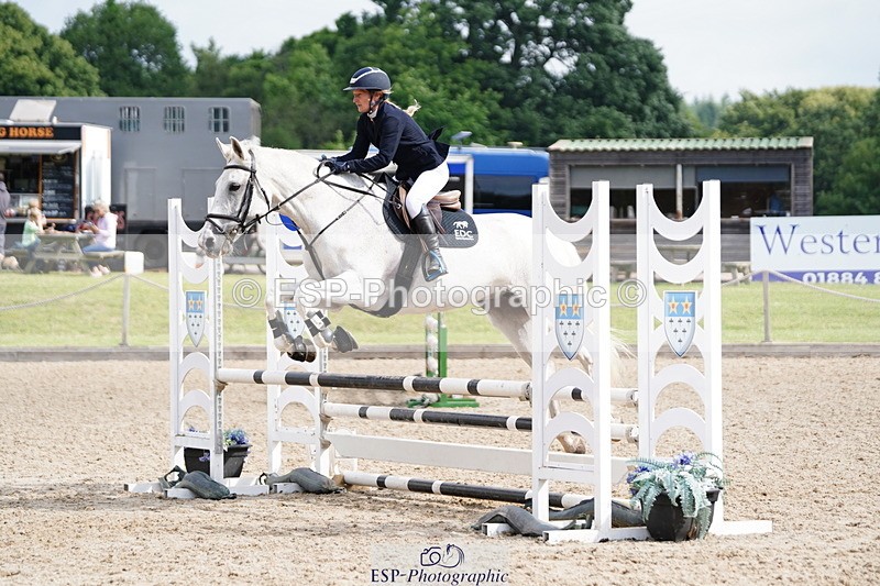 250613A-093030-01085 - Cls 9 85cm Amateur Quali