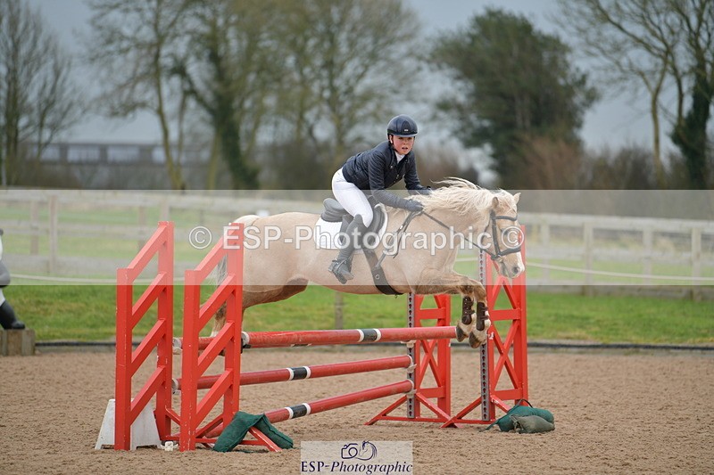 240128A-123047-00935 - Cls 16+17 Club and Schools 80cm