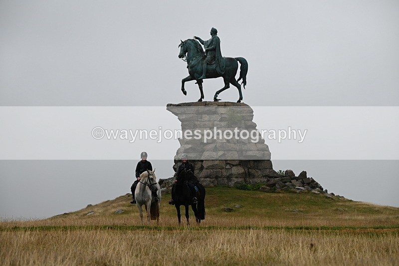 DSC_1377 - Time at Statue 11:54 to 12:12