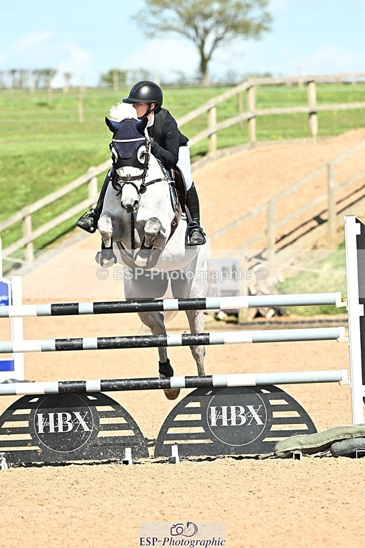 250416-150221-01573 - Cls 6 Foxhunter and 1.20m
