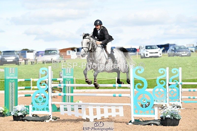 240914A-124100-07063 - Cls 15-S Snr Foxhunter