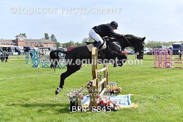 BPP_8845 - CLASS 2 The RHS Equikro Equestrian Classic Championship Qualifier (1.20m)