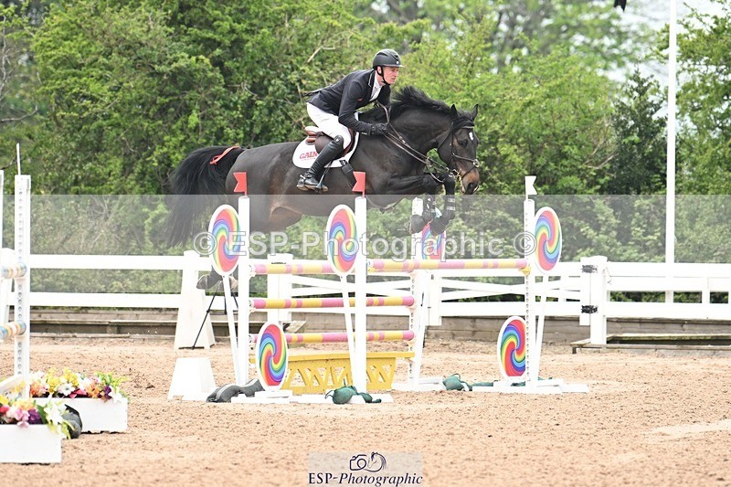 250424-123950-04406 - Cls 21 - 1 Star Gold Tour