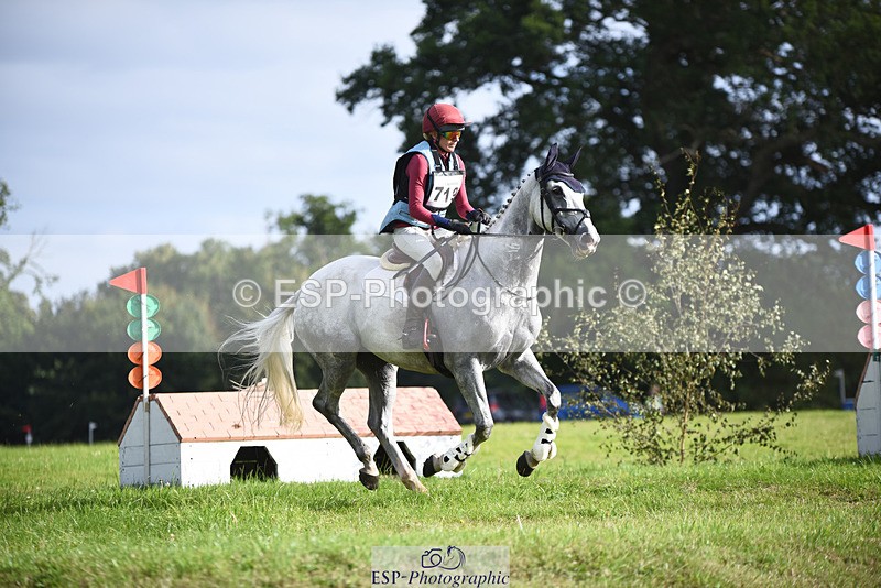240804-173134-19500 - 719-Abbie_Burbidge-BLUEBIRD