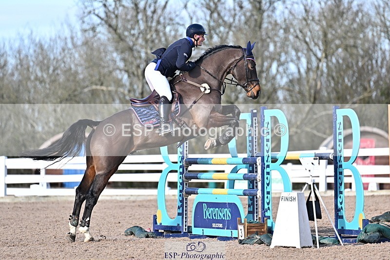 260204A-132517-00356 - Cls 4 Newcomers and 1.10m